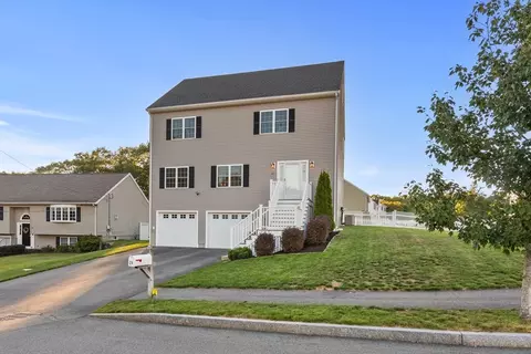 24 Sunset Rd, Lynn, MA 01904