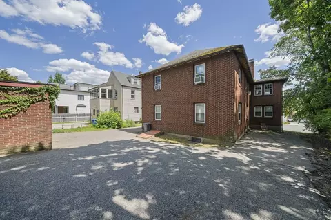1667-1669 Centre St, Newton, MA 02461