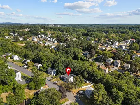 View/Area - 161 Brook St, Dracut, MA 01826 photo 4 of 5