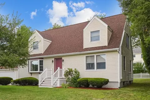 4 Horne St, Haverhill, MA 01835