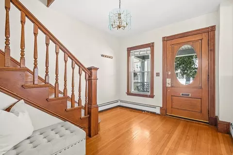 12 Morris St, Everett, MA 02149 photo 4