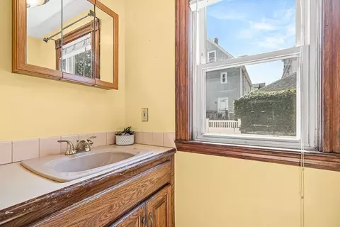 12 Morris St, Everett, MA 02149 photo 10