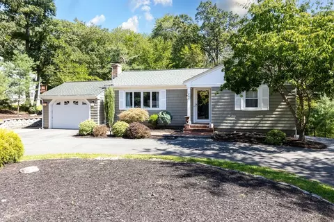 240 York St, Canton, MA 02021