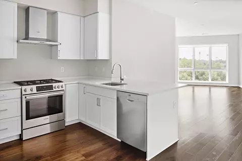 3531 Washington St #U507, Boston, MA 02130
