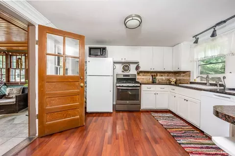 28 Bumpus Rd, Hyannis, MA 02601 photo 7