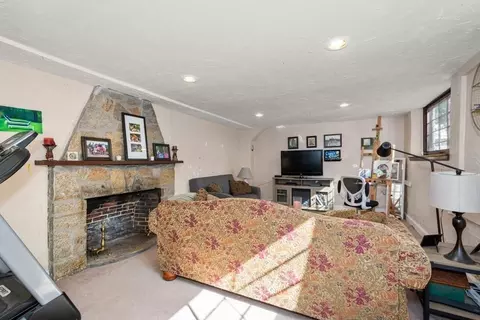 7 Old Brook Dr, Worcester, MA 01609 photo 22