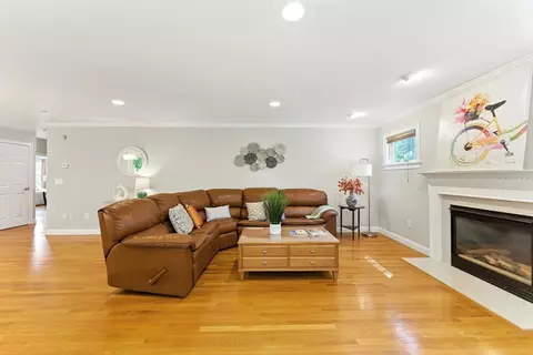 2 Bramble Way, Acton, MA 01720 photo 13