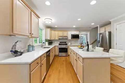 2 Bramble Way, Acton, MA 01720 photo 11