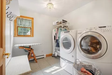 8 Cotley St, Berkley, MA 02779 photo 13