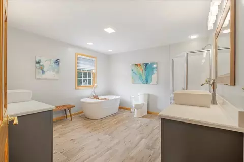8 Cotley St, Berkley, MA 02779 photo 17