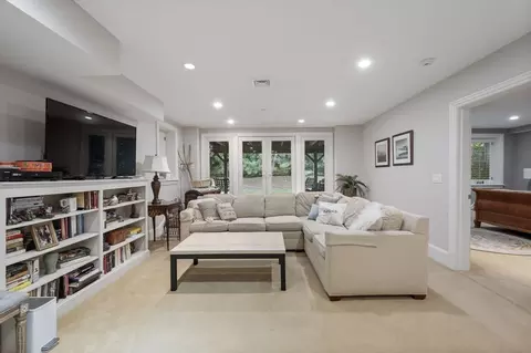 10 Backriver Rd #10, Hingham, MA 02043 photo 21
