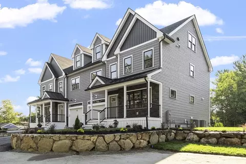 15 Park St # A, North Reading, MA 01864