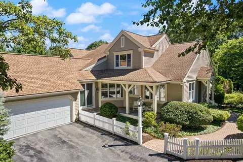 171 Nobscot Rd #171, Sudbury, MA 01776