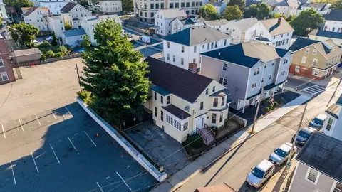 146 Franklin St, Fall River, MA 02720 photo 2