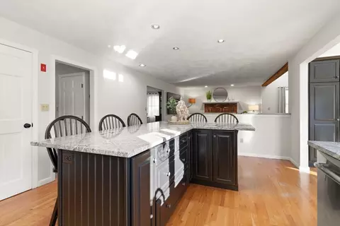 60 Avalon Rd, Reading, MA 01867 photo 12