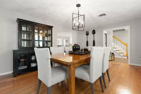 60 Avalon Rd, Reading, MA 01867 photo 8