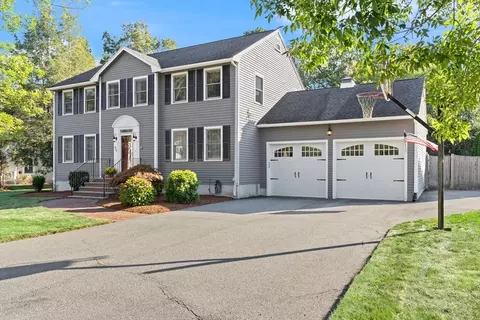 60 Avalon Rd, Reading, MA 01867 photo 3