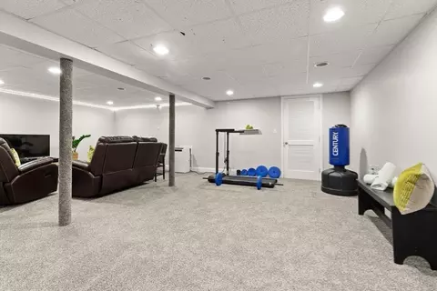 60 Avalon Rd, Reading, MA 01867 photo 32