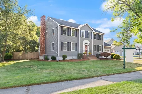 60 Avalon Rd, Reading, MA 01867 photo 2