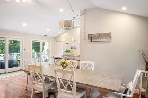 52 Elm St, Hingham, MA 02043 photo 12