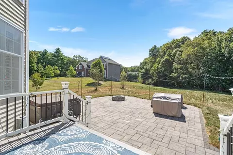 199 Mohawk Path, Holliston, MA 01746 photo 29