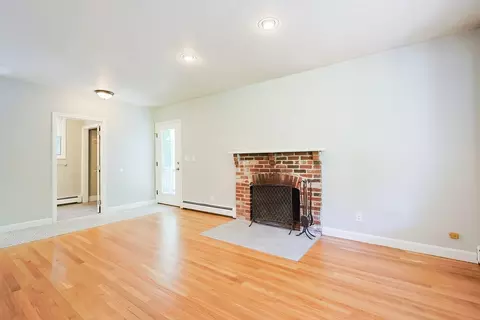 10 Prospect St, Upton, MA 01568 photo 13