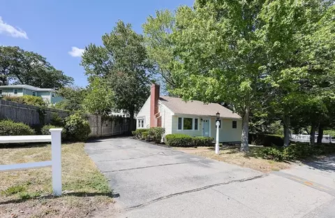 Exterior - 767 Washington St, Dedham, MA 02026 photo 3 of 11