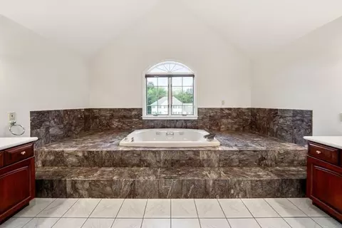 30 Page Rd, Weston, MA 02493 photo 18