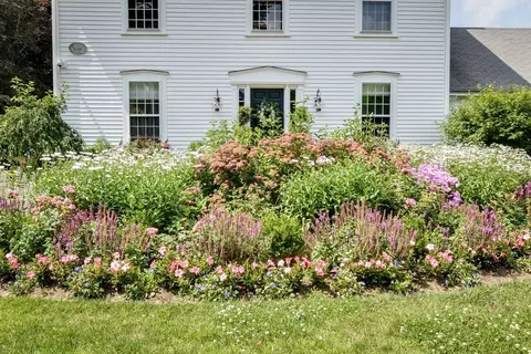 178 Dedham St, Dover, MA 02030 photo 2