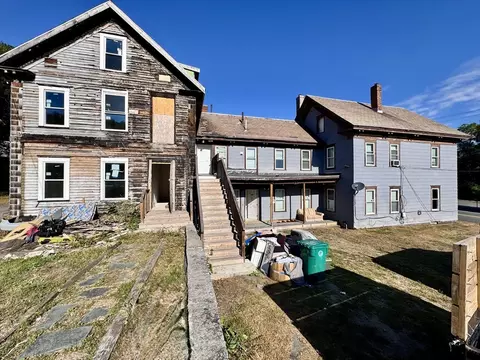 216 Kimball St, Fitchburg, MA 01420