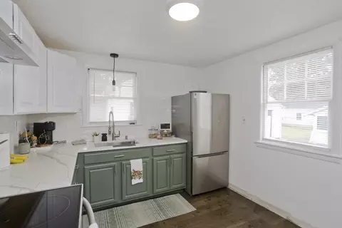 188 Gilbert Ave, Springfield, MA 01119 photo 4