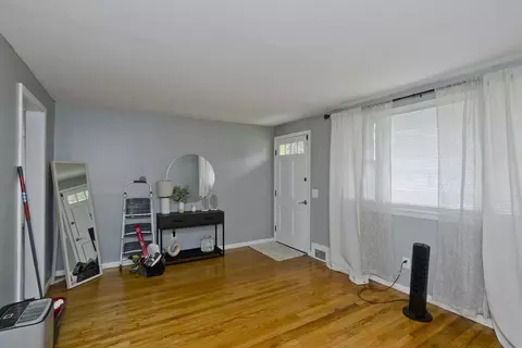 188 Gilbert Ave, Springfield, MA 01119 photo 8
