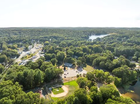 View/Area - 5 Lee Way, Georgetown, MA 01833 photo 2 of 4