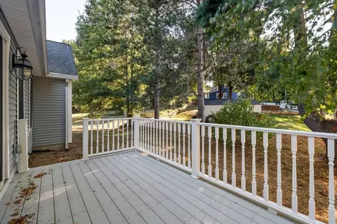 Exterior - 5 Lee Way, Georgetown, MA 01833 photo 4 of 6