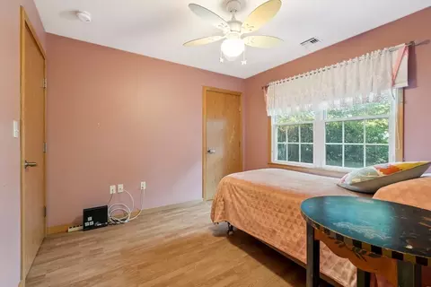 Bedroom - 5 Lee Way, Georgetown, MA 01833 photo 4 of 5