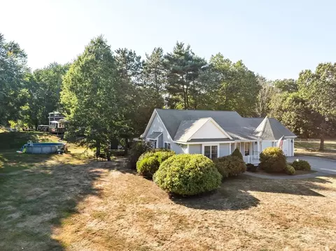 Exterior - 5 Lee Way, Georgetown, MA 01833 photo 6 of 6