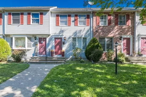 1200 Worcester St #1200, Indian Orchard, MA 01151