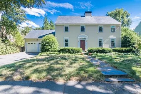 42 Harrison Ave, Northampton, MA 01060