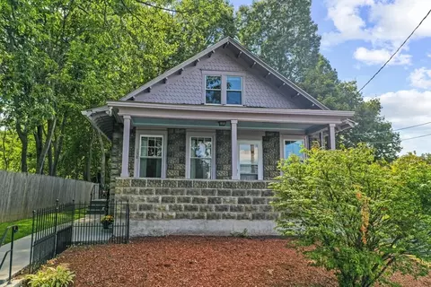138 Princeton St, Leominster, MA 01453