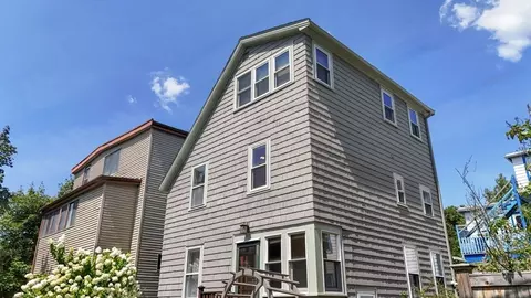 1 Olive Pl, Cambridge, MA 02140