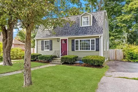 11 Thayer Ave, Weymouth, MA 02188