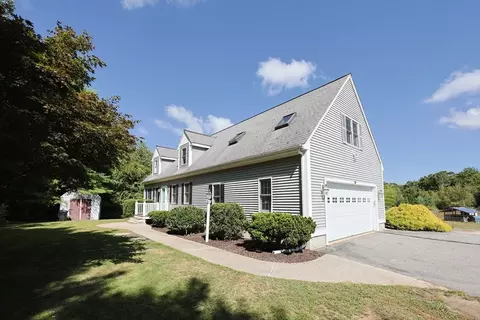 67 Sanford St, Berkley, MA 02779