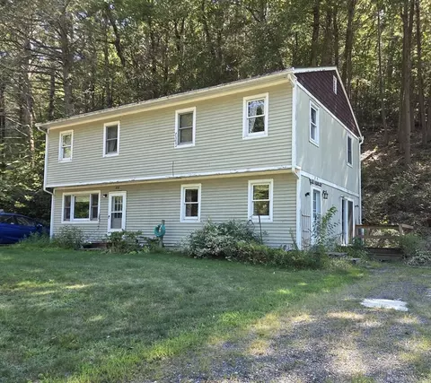 35-39 N Leverett Rd, Montague, MA 01351