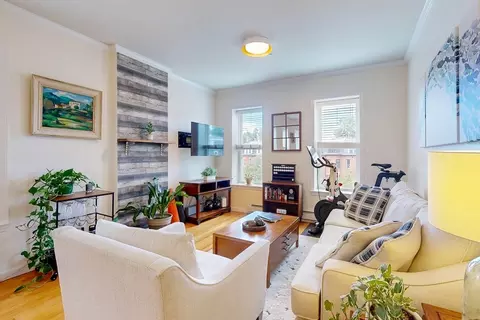 309-311 Emerson St #8, Boston, MA 02127