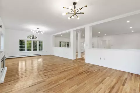 24 Bates St, Mendon, MA 01756 photo 13