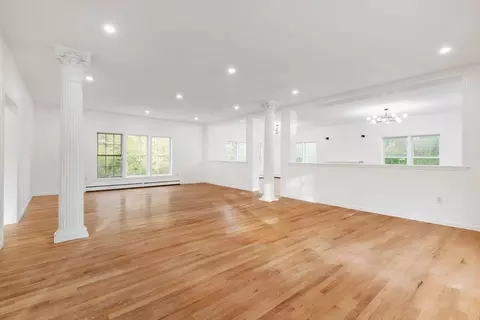 24 Bates St, Mendon, MA 01756 photo 11