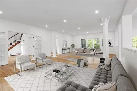 24 Bates St, Mendon, MA 01756 photo 3