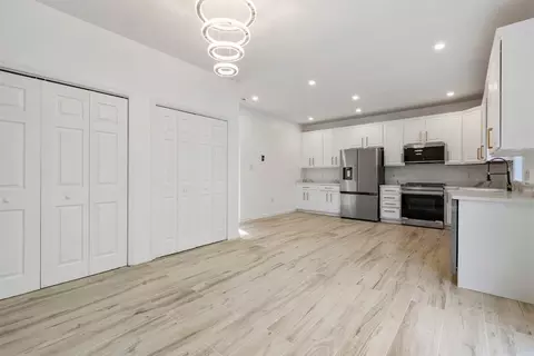 24 Bates St, Mendon, MA 01756 photo 6