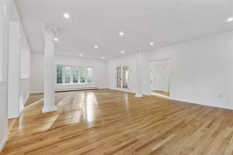 24 Bates St, Mendon, MA 01756 photo 10
