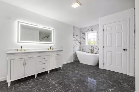 24 Bates St, Mendon, MA 01756 photo 21